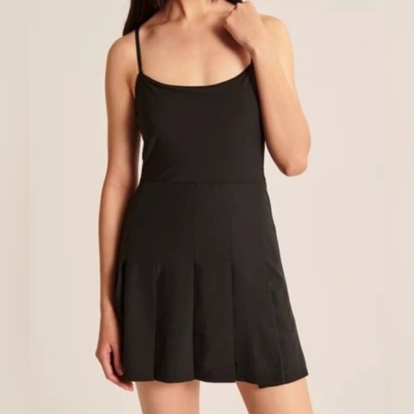 Abercrombie & Fitch Pleated Traveler Mini Dress M - Picture 1 of 9